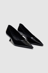 Hilda Pumps