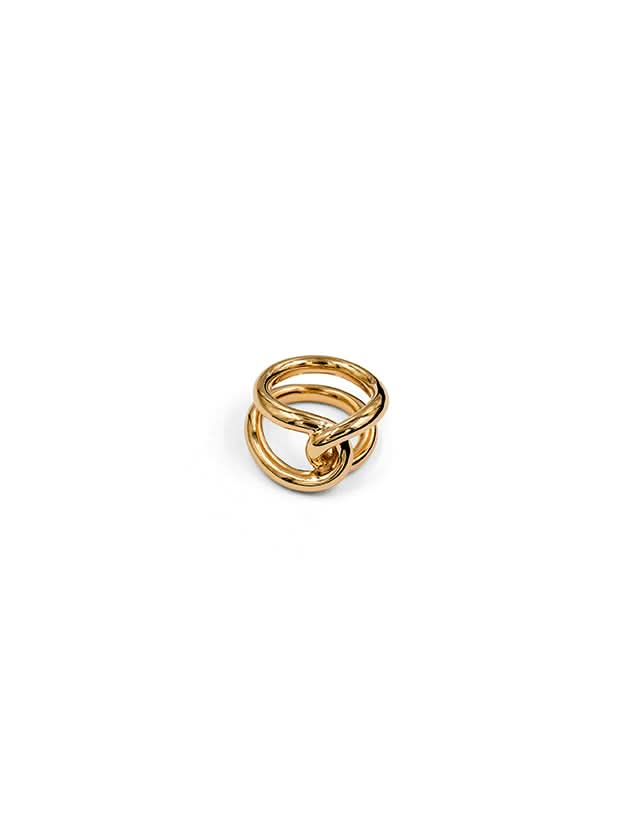 The Agnes Ring