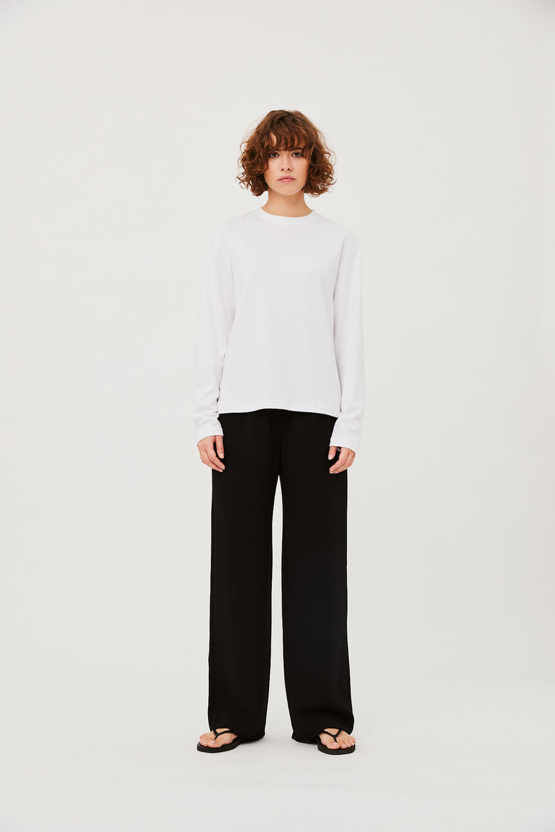 BOXY ROUNDNECK SWEATSHIRT