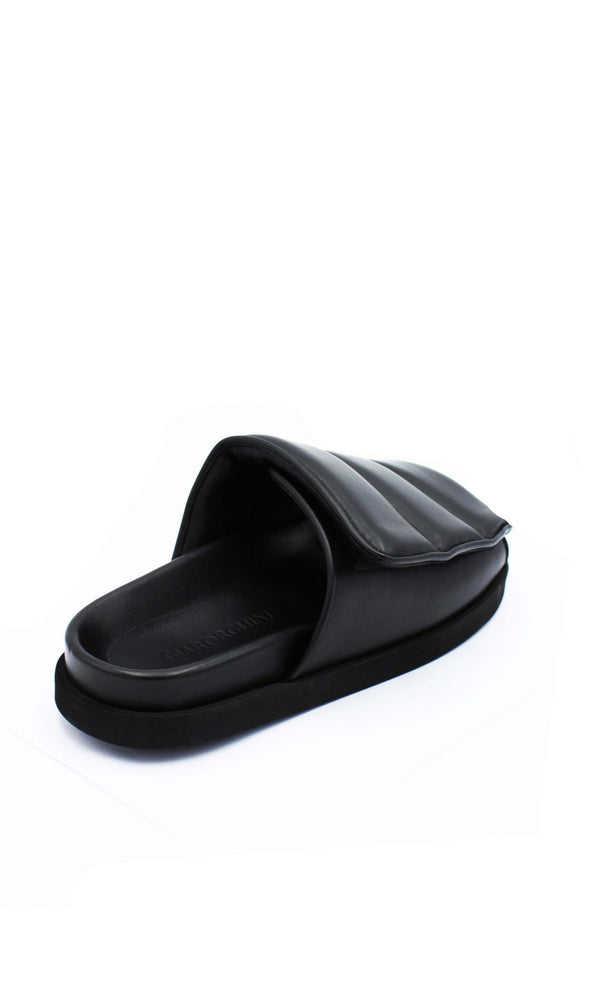 GIA 3 Puffy Slipper