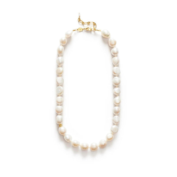 Stellar Pearly Necklace