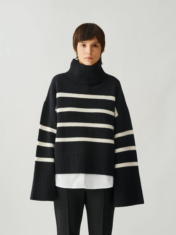 BOXY CROPPED KNITTED TURTLENECK