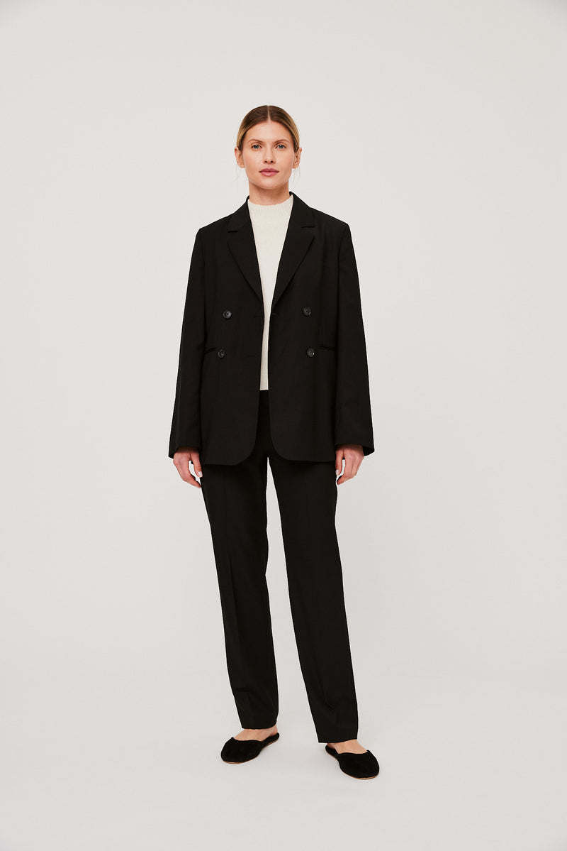 RELAXED STRAIGHT LEG SUITING TROUSER