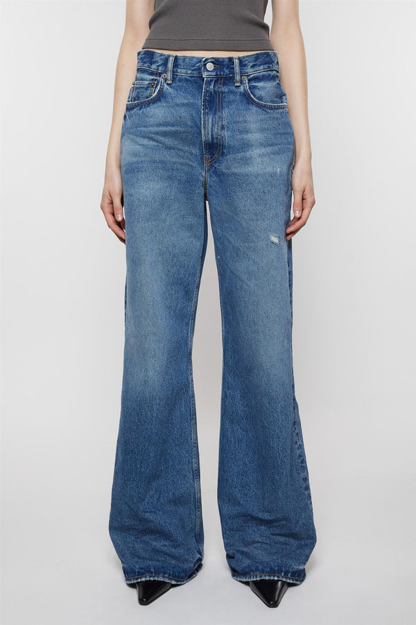 Relaxed Fit Jeans 2022