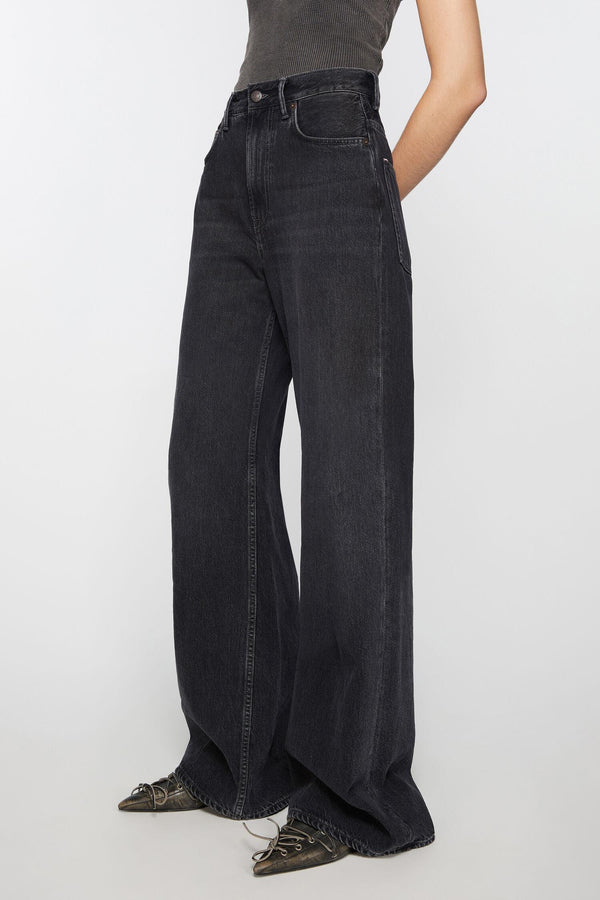 Relaxed Fit Jeans 2022